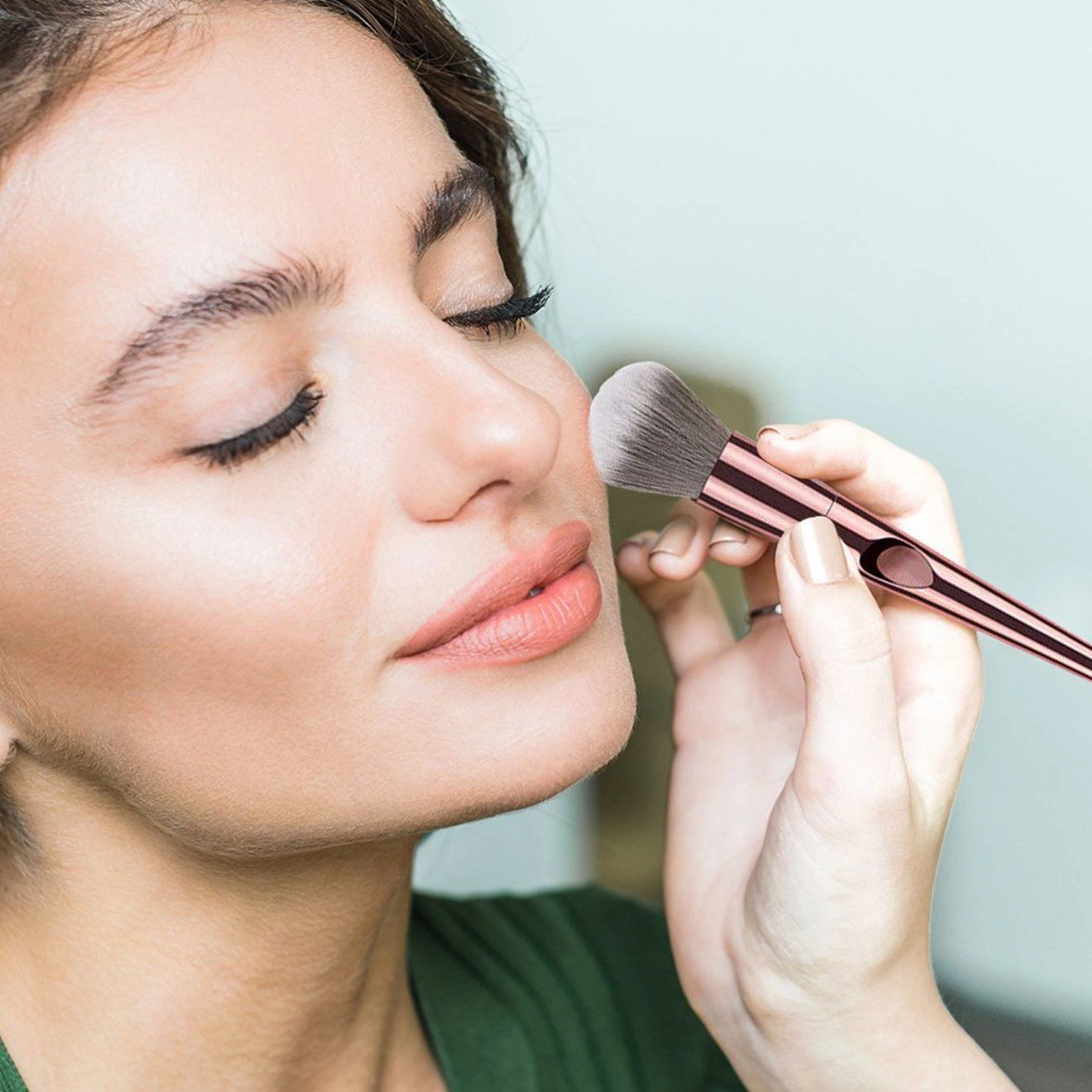 10-Piece: Metallic Premium Cosmetic Makeup Brushes Set