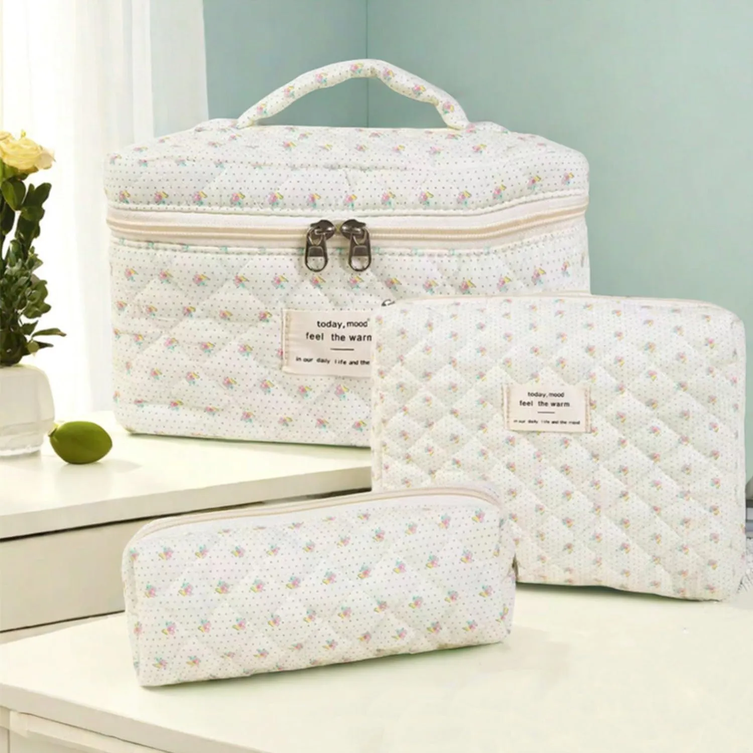 3Pcs Cotton Quilted Makeup Bag Set, Cute Floral Makeup Bags, Large Travel Coquette Make up Bag Cosmetic Bag Toiletry Organizer Bag for Women Girls (G)