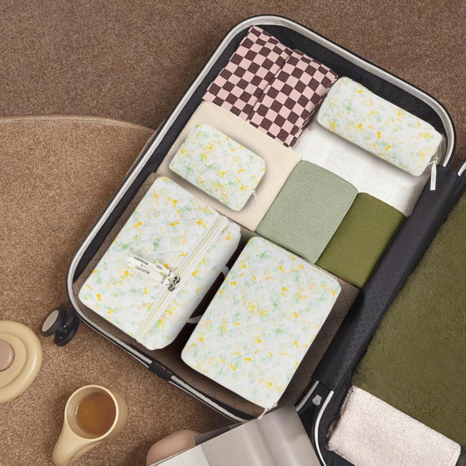 4Pcs Quilted Makeup Bag Set Cute Floral Cosmetic Bag Cotton Coquette Make up Bag Aesthetic Travel Toiletry Bag for Women Girls