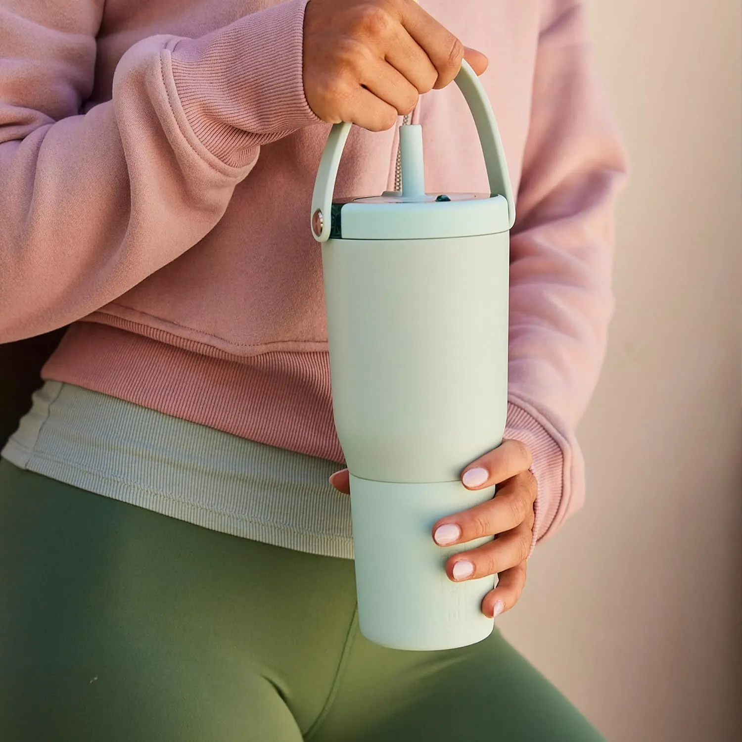 BrüMate Resa 35oz 100% Leakproof Travel Tumbler with Handle & Straw | Flexible Soft Sip Straw | Silicone Sleeve for Durability | Stainless Steel | Cup Holder & Travel Friendly | (Mist)