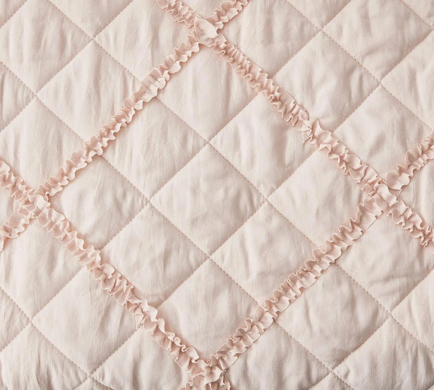 Chezmoi Collection Annabelle 3-Piece Blush Queen Size Quilt Set - Diamond Ruffle Stone-Washed Super Soft Lightweight Microfiber Quilted Bedspread Set for All Seasons