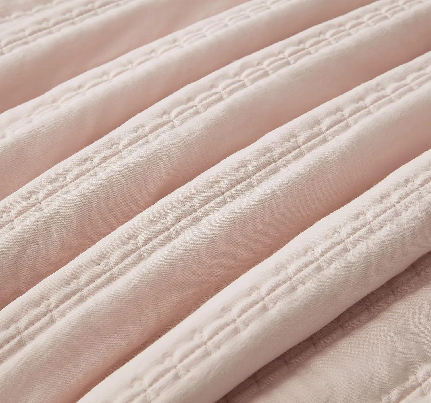 Chezmoi Collection Valkyrie 3-Piece Blush King Size Quilt Set - Cross Stitch Stone-Washed Soft Microfiber Lightweight Quilted Bedspread Set for All Seasons