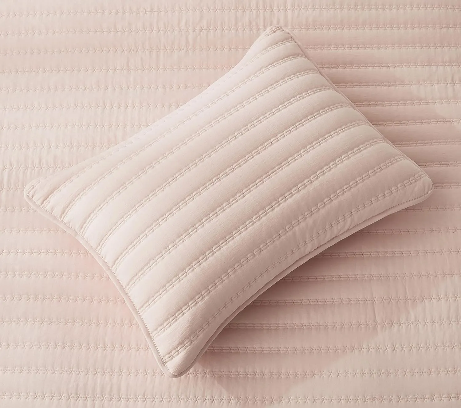 Chezmoi Collection Valkyrie 3-Piece Blush King Size Quilt Set - Cross Stitch Stone-Washed Soft Microfiber Lightweight Quilted Bedspread Set for All Seasons