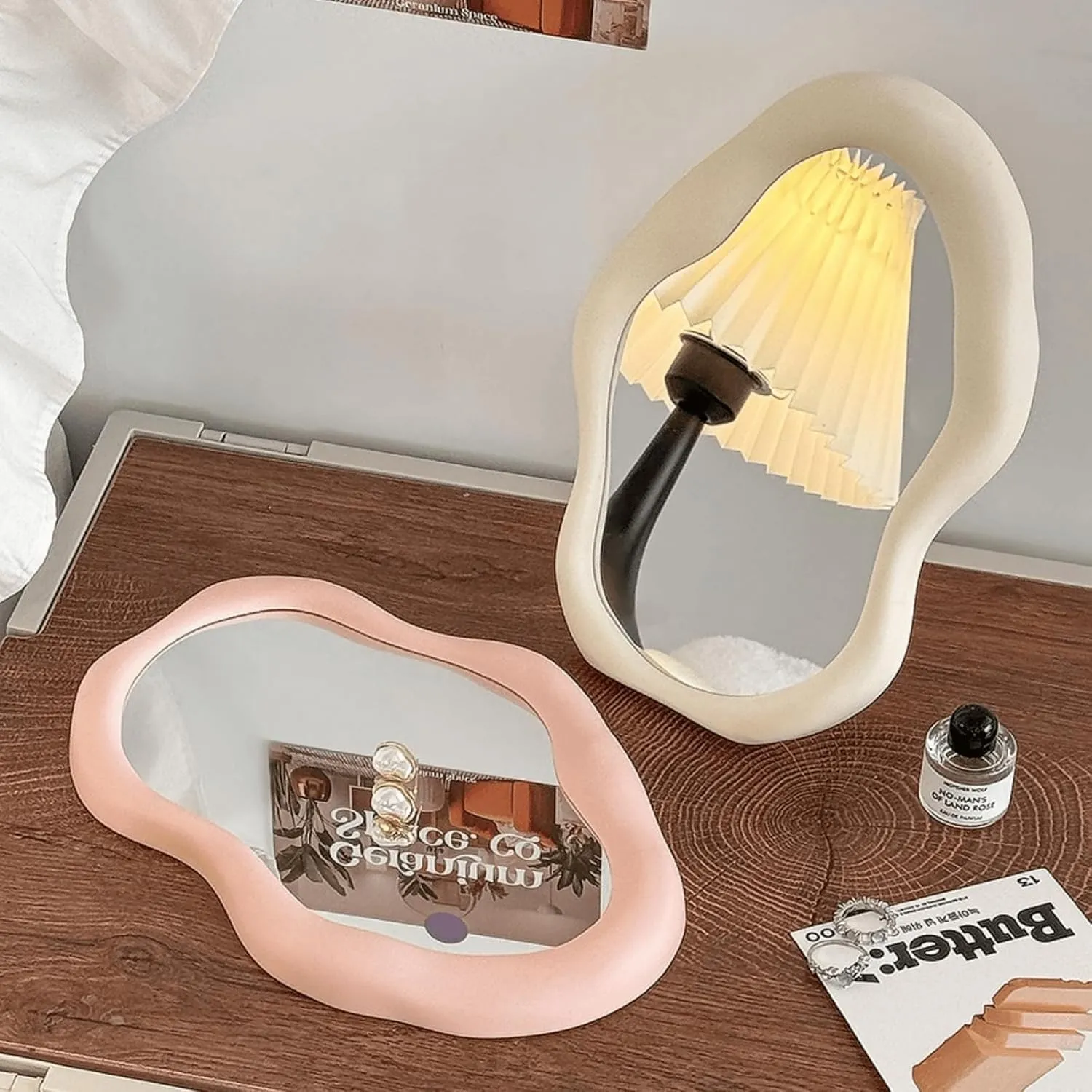 Cloud Mirror Irregular Makeup Mirror, Desktop or Wall-Mounted Decorative Mirror Bathroom Bedroom Dressing Beauty Mirror (Green)