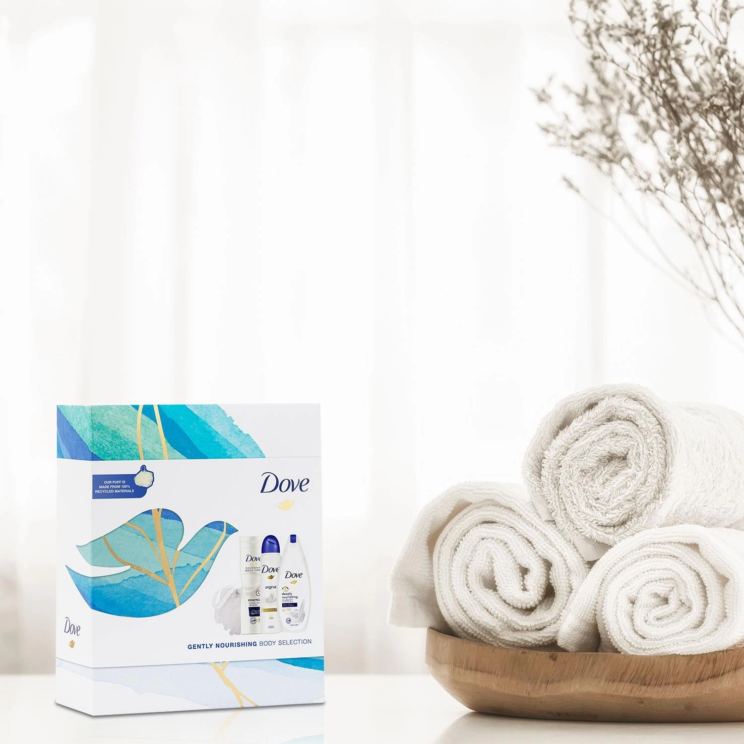 Dove Gently Nourishing Body Selection Gift Set, Bodywash, Lotion, APA & Puff