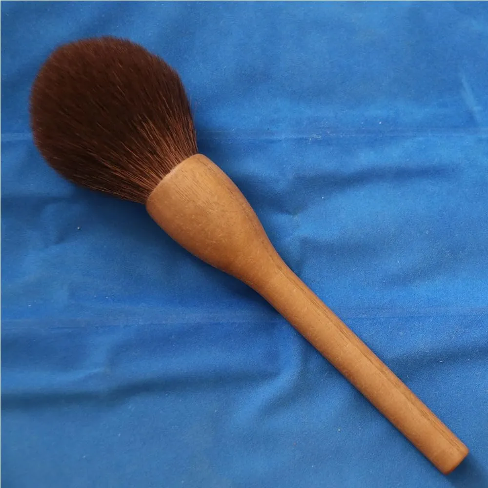 Full Powder Brush, Fluffy Makeup Brush For Loose & Pressed Powder Goat Hair Makeup Brushes with Walnut Wood Brush Handle (brown brush hair)