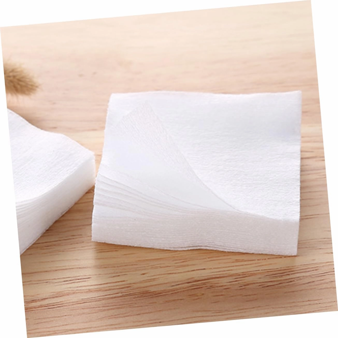 Housoutil 3000pcs Ultra-Thin Makeup Cotton Pads Soft Disposable Facial Remover Cotton for Makeup Removal Skin Care Lightweight for Home Salon Use