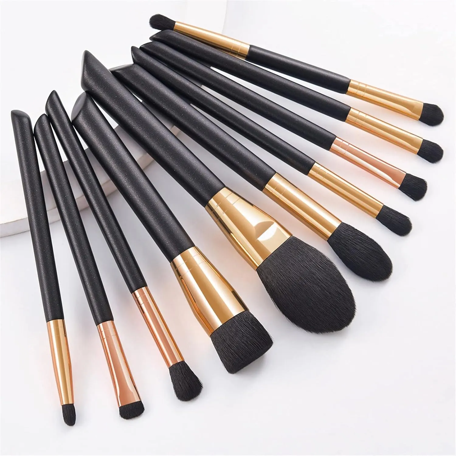 Makeup Brush Advanced Synthetic Concealer Foundation Powder Eyeshadow Makeup Brush Cosmetics Eyebrow Eyeshadow Powder Lip Gloss Brush 10 Pack Makeup Brush