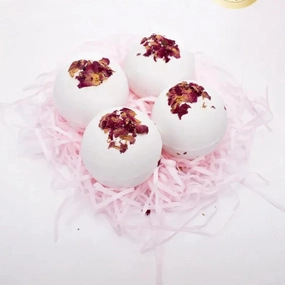 Milk, Roses, Dried Flowers, Bath Salt Balls, White Bath Balls, Hotel Essential Oils, Skin Rejuvenation, Cross-Border Bath Balls
