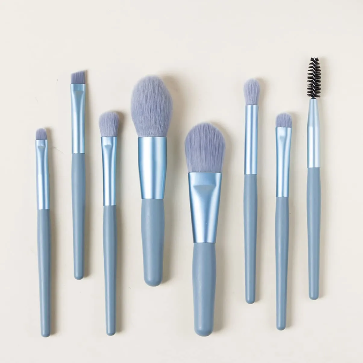 NOLITOY 16pcs Makeup Brush Set Matte Wooden Handle Soft Bristles for Even Powder Application for Professional and Daily Use Light Blue Cosmetics Brush Kit