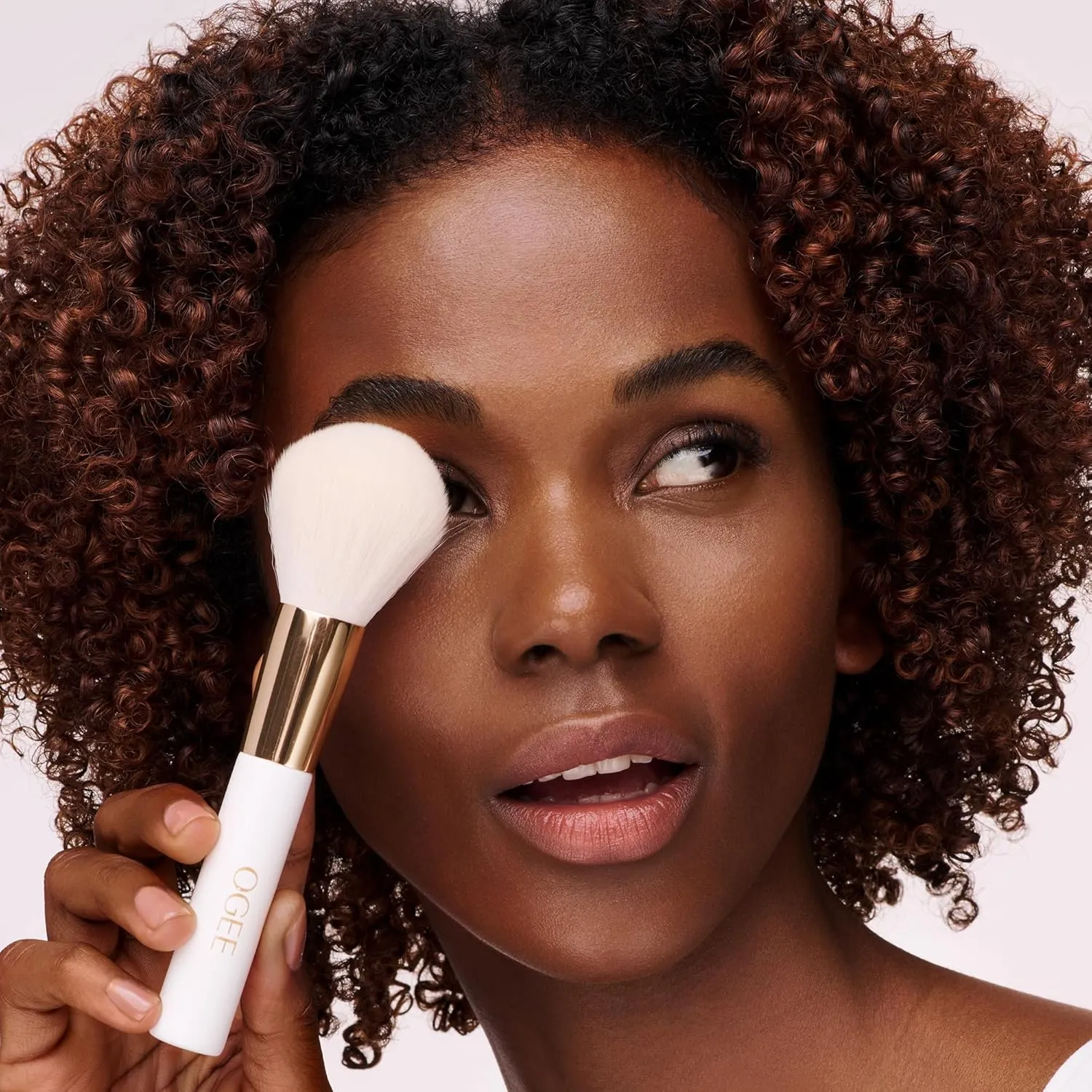 Ogee Powder Brush - Professional Quality Makeup Brush - Ultra-Soft Powder Setting Brush with Vegan Fibers for Flawless Application