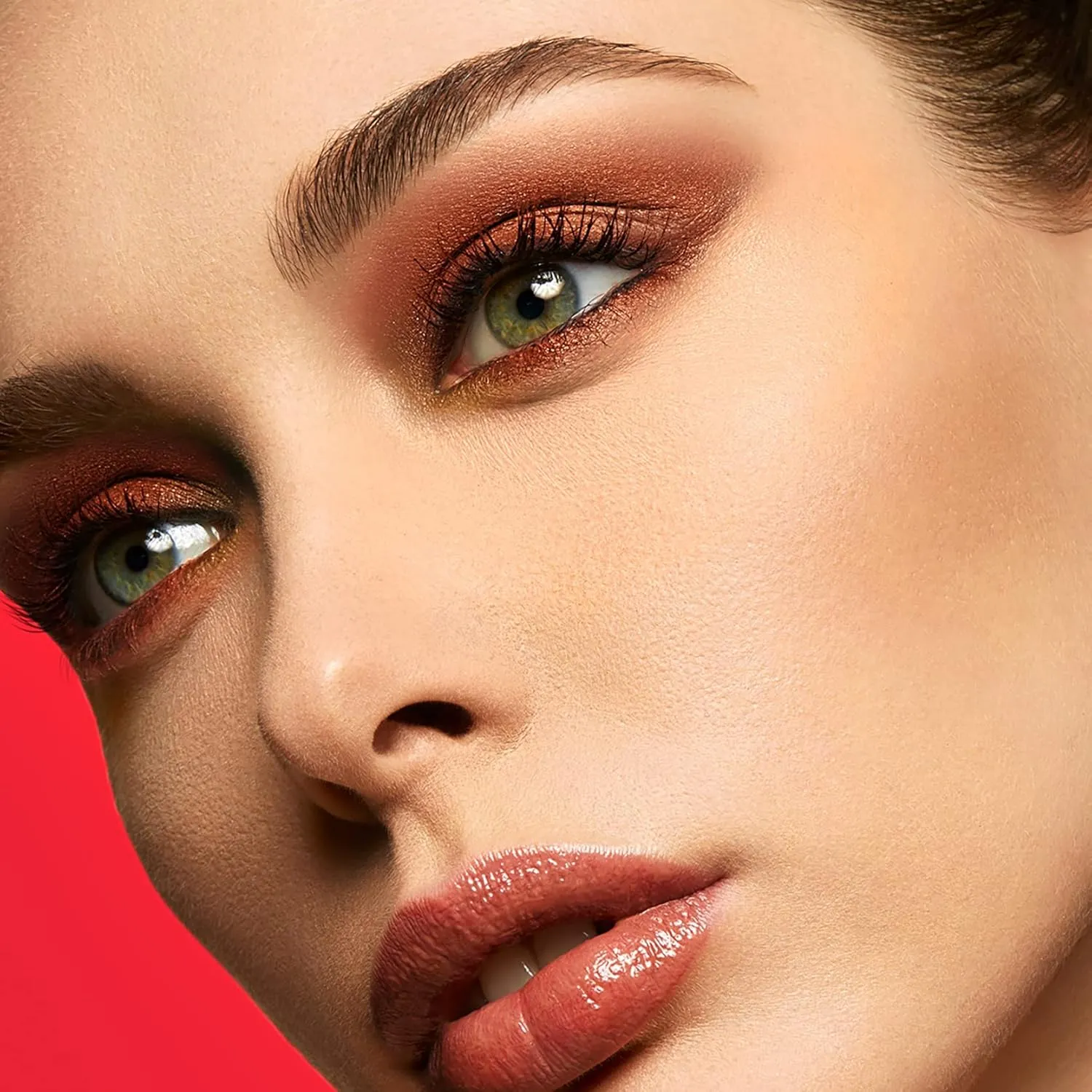 Pupa Milano Eyebrow Intense Powder - Instant Tinting Brow Definer Powder - Buildable, Soft, Smudge Proof Texture - Gives Thin, Sparse Brows Natural Color and Shape - 002 Brown - 0.035 oz