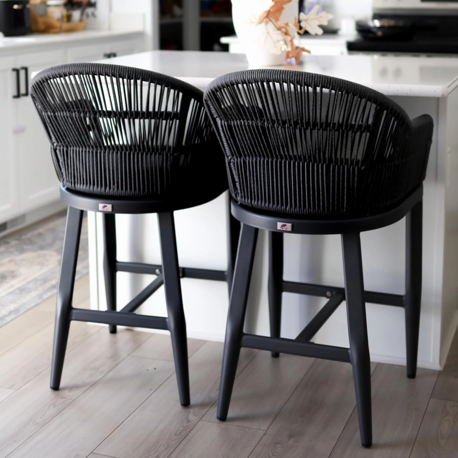PURPLE LEAF Outdoor Counter Height Bar Stools Set of 2 Patio Metal Modern Wicker Rattan Bar Chairs Woven Aluminum Barstools with Back and Cushions for Balcony Garden Indoor Kitchen Outside Gray