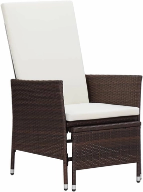 Reclining Patio Chair with Cushions Brown PE Rattan Outdoor Lounge Chair with Footrest and Adjustable Backrest for Relaxation in Garden, Patio, Beach, and Camping