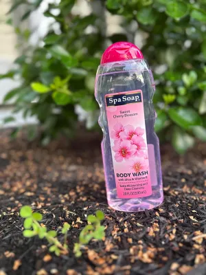 Spa Soap BodyWash with Shea & Vitamin E Nourishing Refreshing (Cherry Blossom)