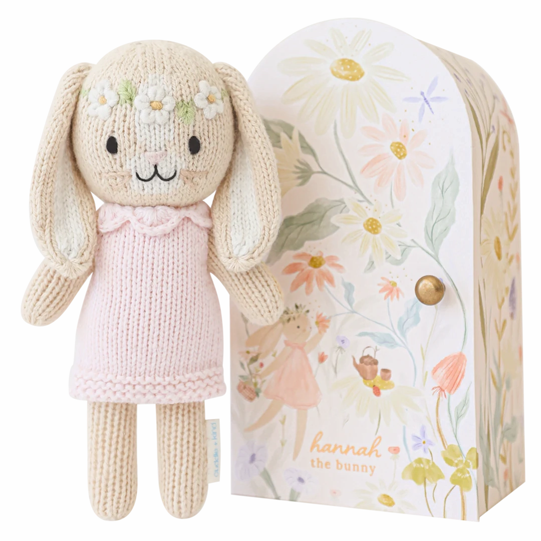 Tiny Hannah the Bunny (Blush)